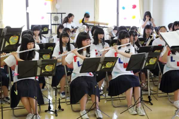 吹奏楽部による演奏会
